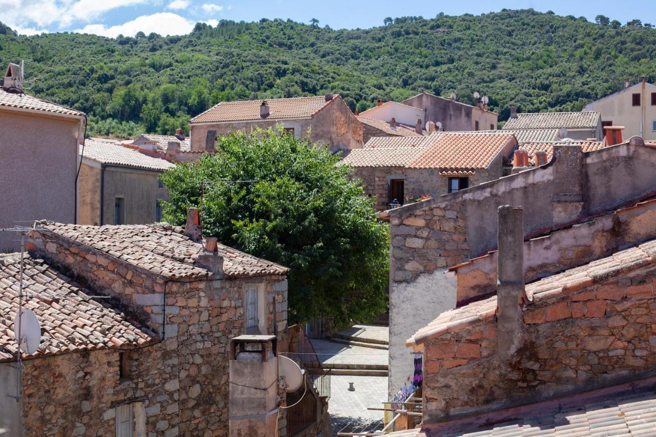 פיאנה Residence De La Tour מראה חיצוני תמונה