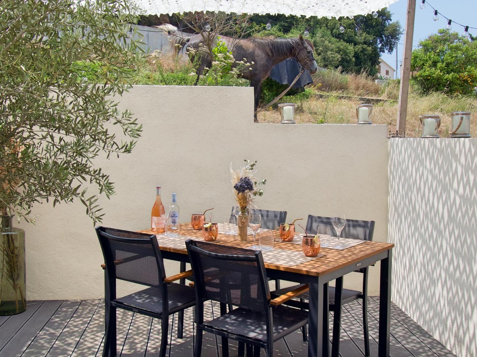 פיאנה Residence De La Tour מראה חיצוני תמונה